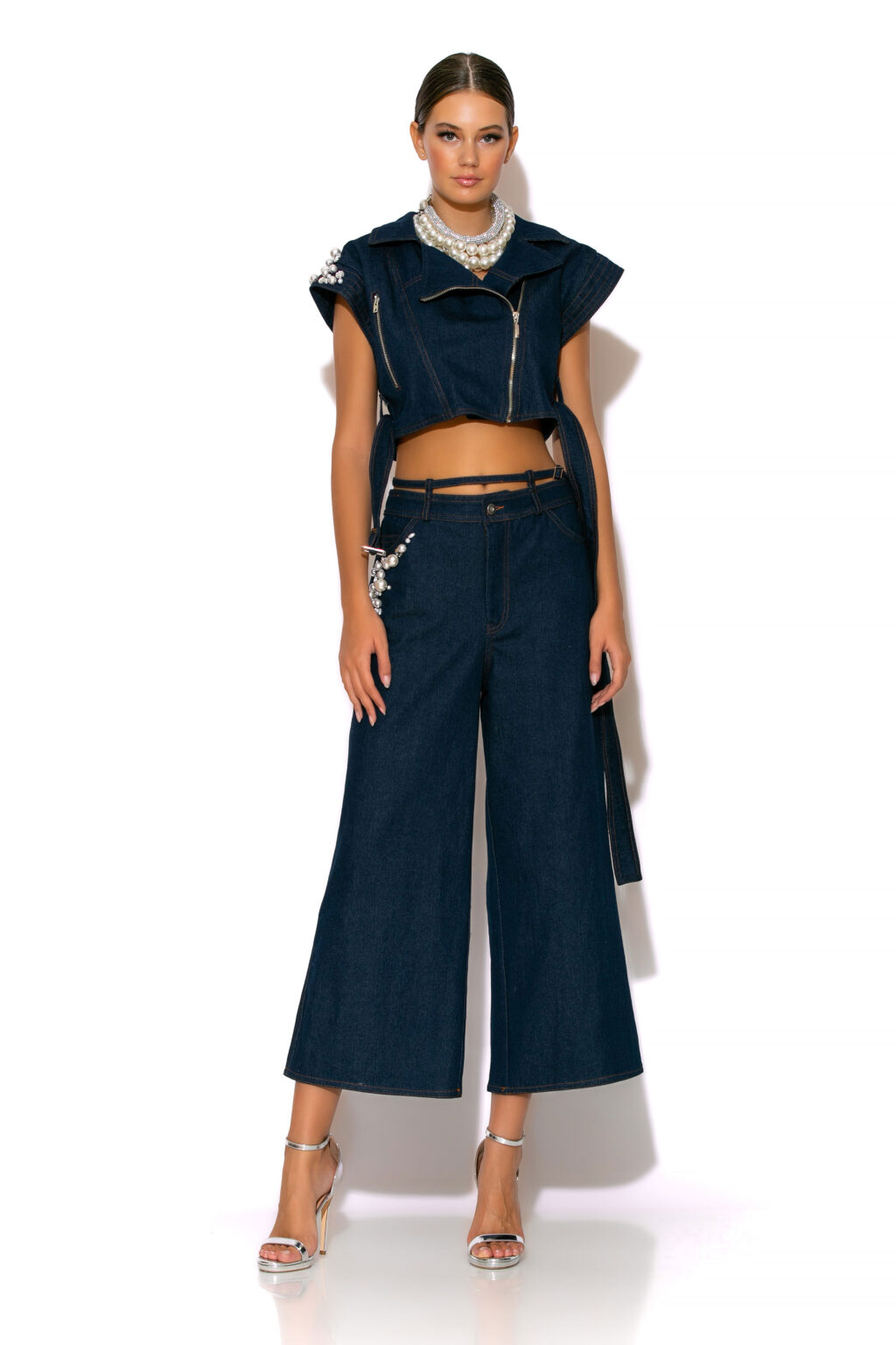 C-THROU Cropped Crystal-Embellished Denim Pants. C-THROU Cropped Crystal-Embellished Denim Loose fit Pants with Back Pockets